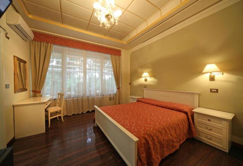 اتاق کلاسیک سه تخته, B&b La Terrazza