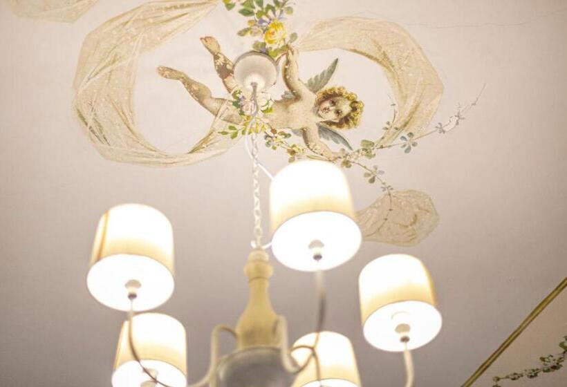 수피리어 룸, Palazzo Villelmi