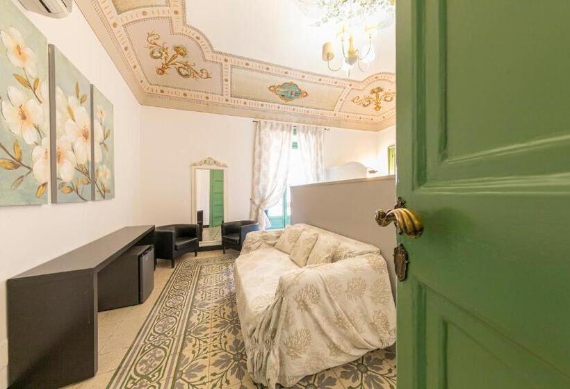 Номер Superior Кровать Кинг, Palazzo Villelmi