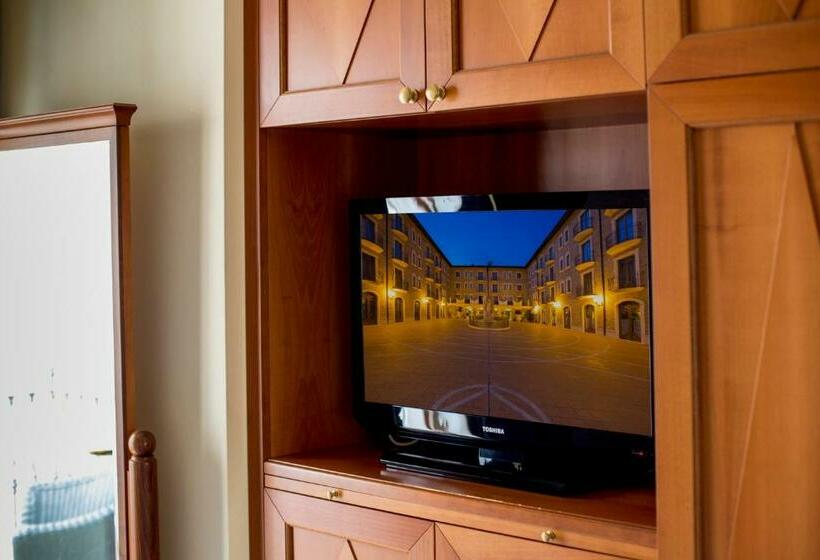 غرفة قياسية, Casale