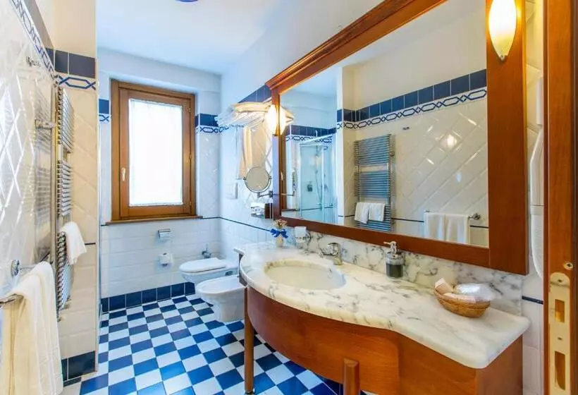 اتاق استاندارد یک نفره, Casale