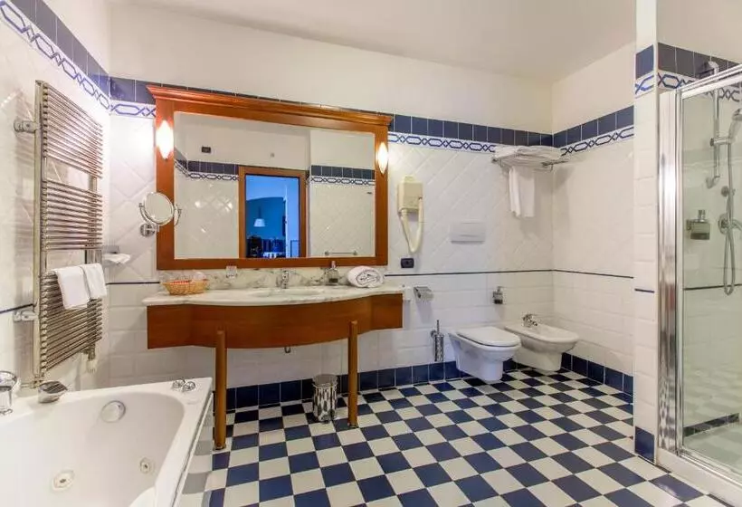 سوییت جونیور, Casale