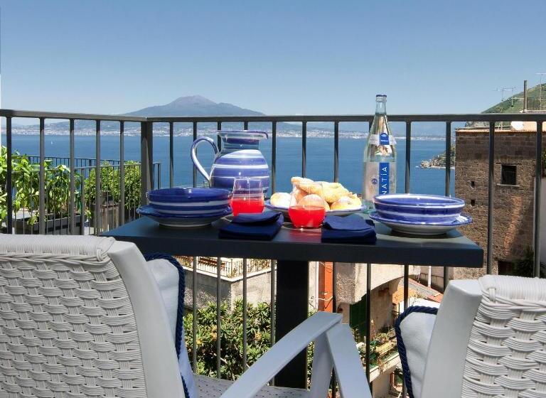 침실 1개 발코니 아파트, Cubo Apartments