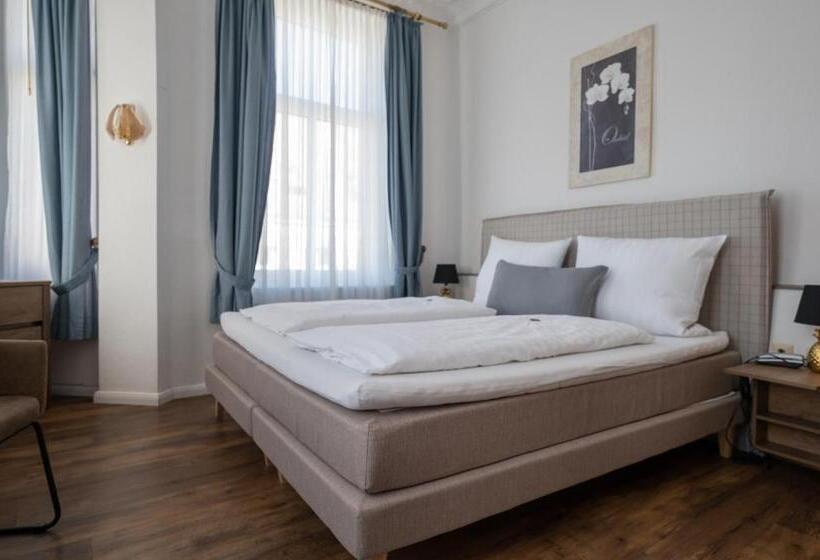 Номер Стандарт, Alt Emder Bürgerhaus