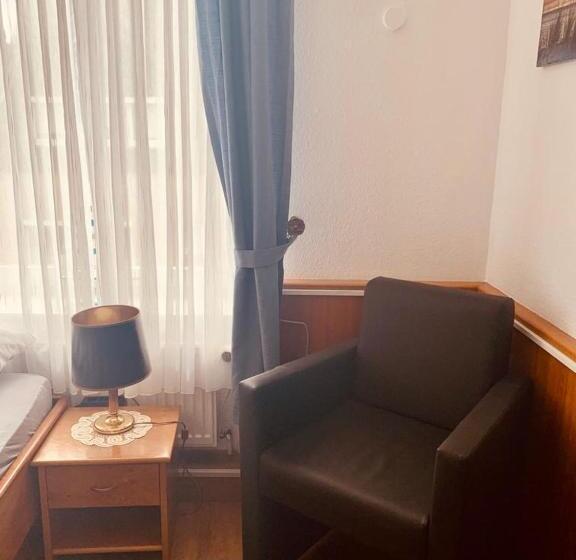 Номер Стандарт, Alt Emder Bürgerhaus