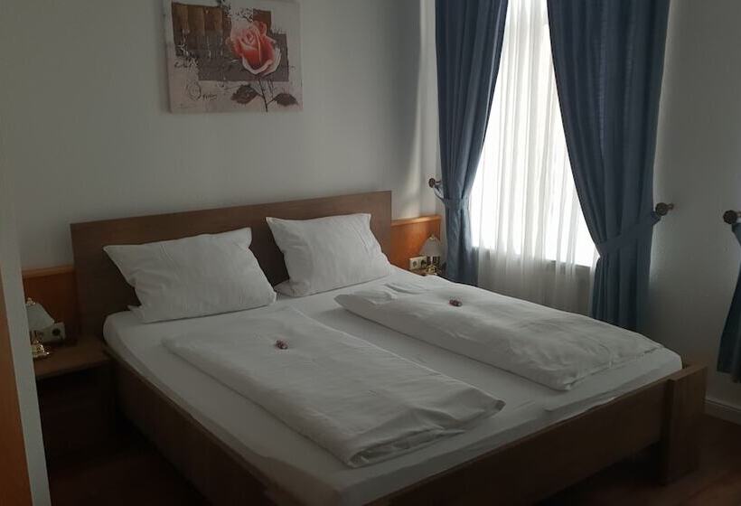 Номер Стандарт, Alt Emder Bürgerhaus