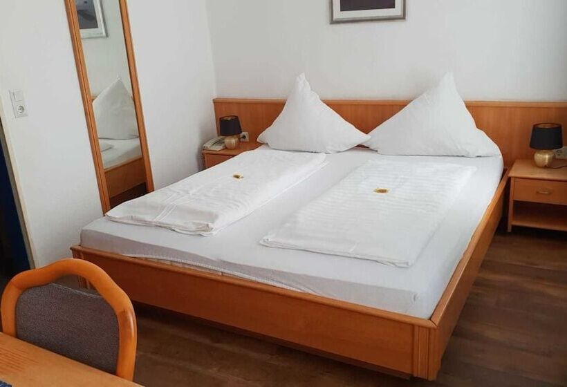 Номер Стандарт, Alt Emder Bürgerhaus