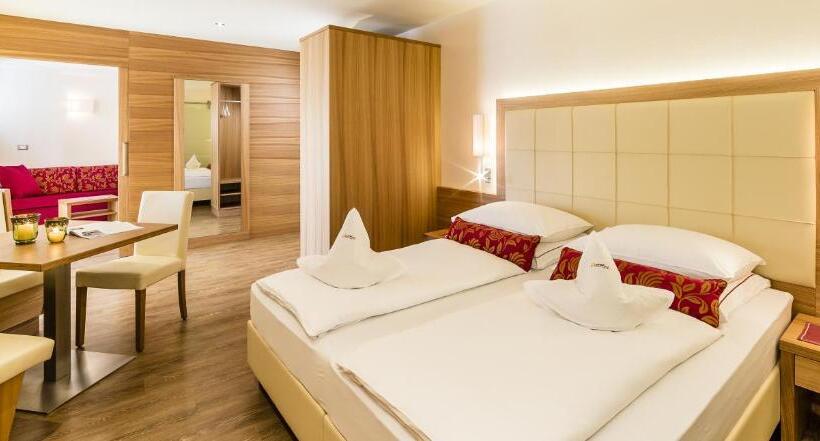 バルコニー付スイート, Astor