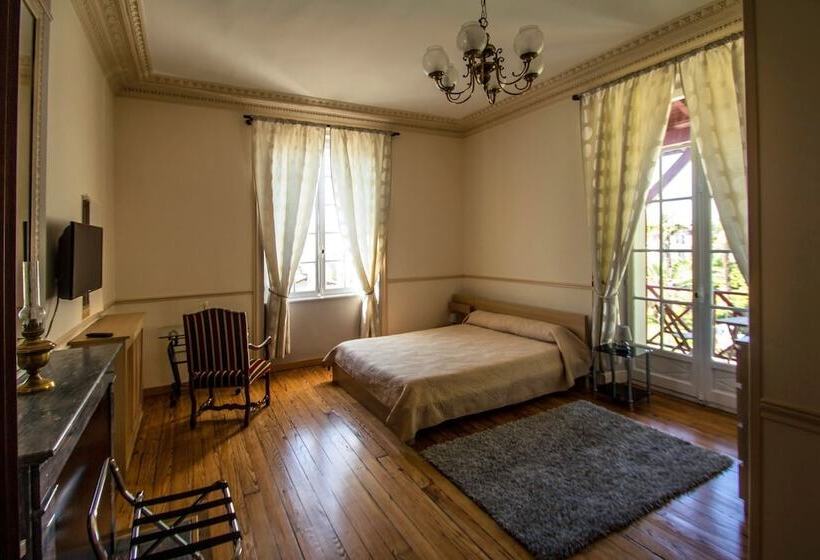 غرفة سوبيريور, Bellevue