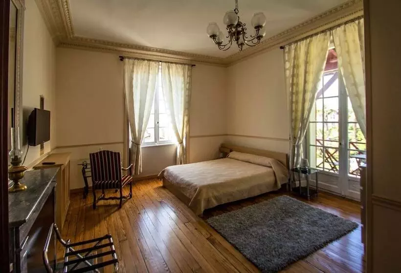 اتاق سوپریور, Bellevue