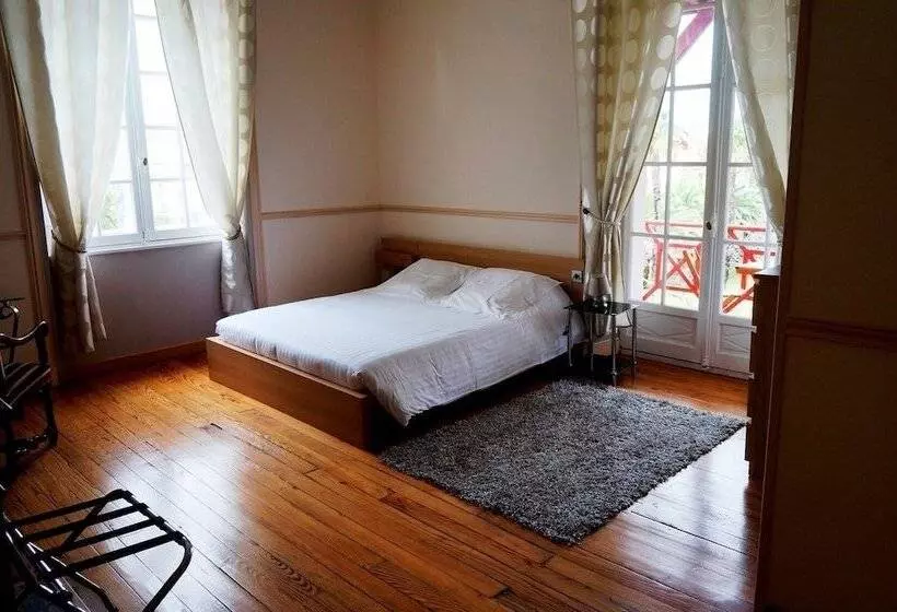 اتاق سوپریور, Bellevue