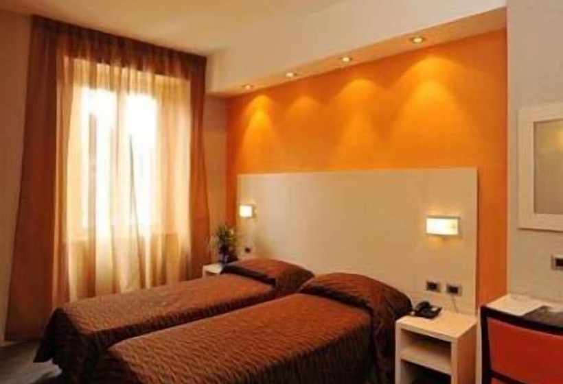 スタンダードルーム, Cavour