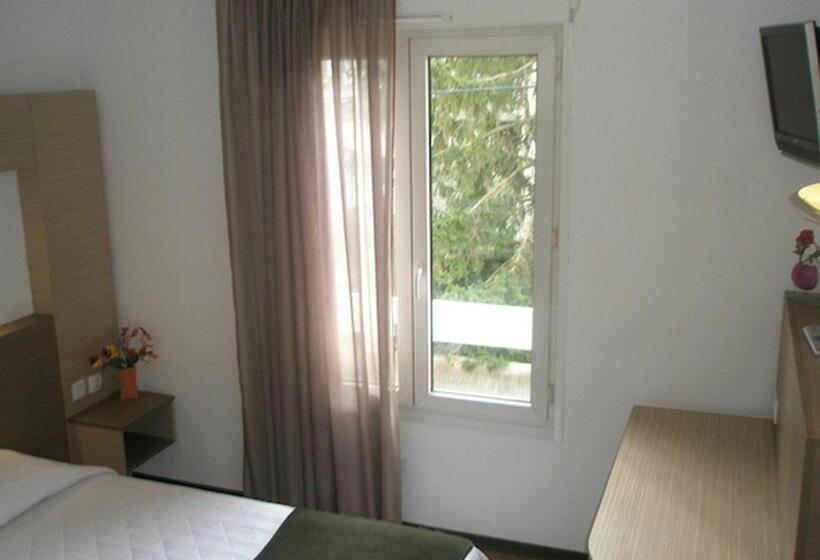 4인용 스탠다드 룸, Cevenol