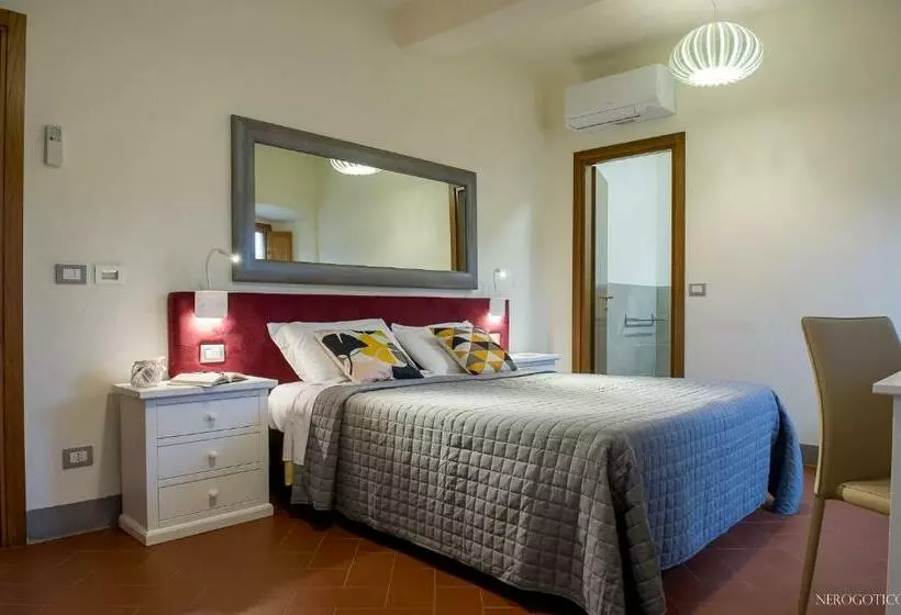 スーペリアールーム, Chiostro Delle Monache Hostel Volterra