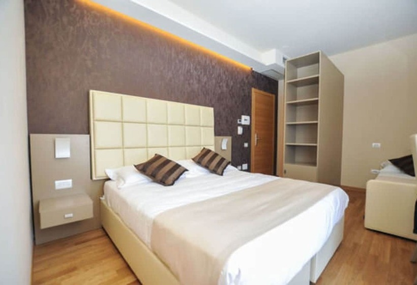 스탠다드 발코니 룸, Dori