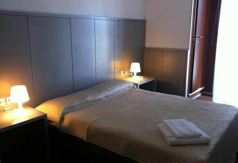 スタンダードシングルルーム, Europa