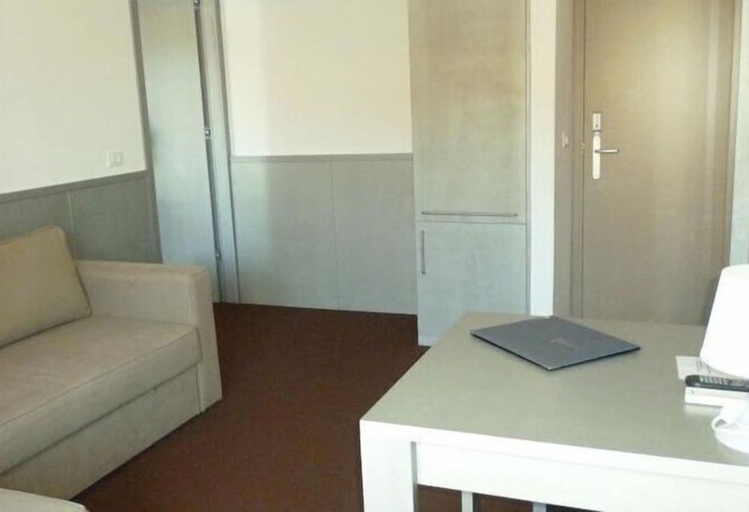 シングルデラックスルーム, Europa