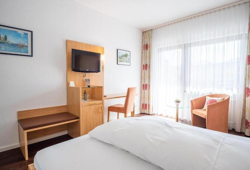 标准单人间, Fortuna