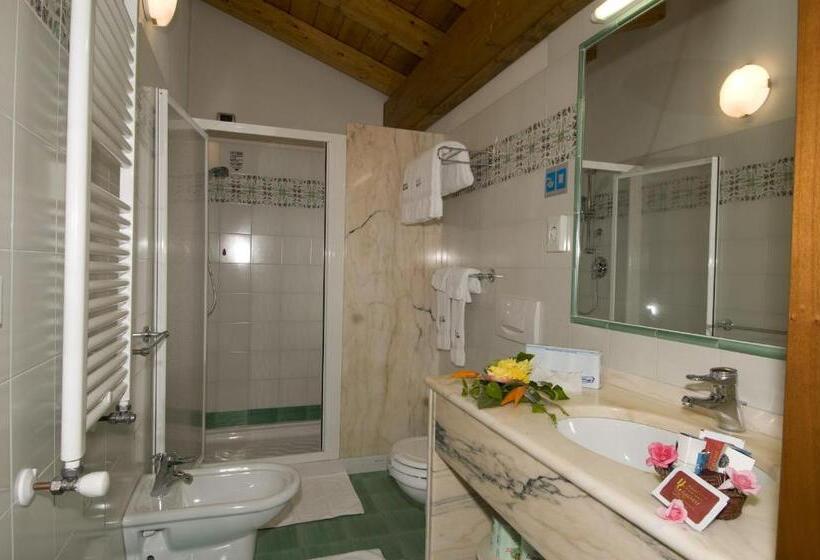 غرفة سوبيريور إطلالة على البحيرة, Galvani