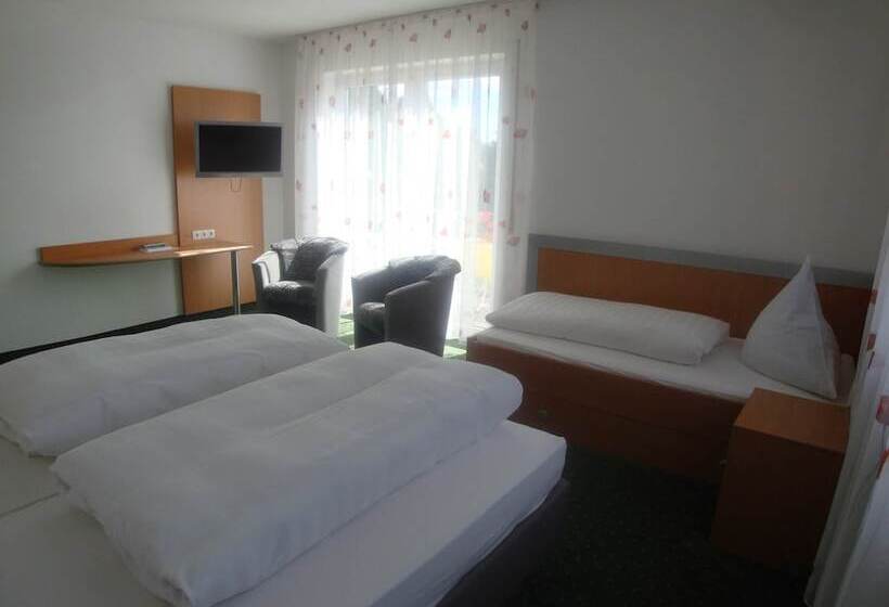 غرفة قياسية ثلاثية, Gasthof Herderich