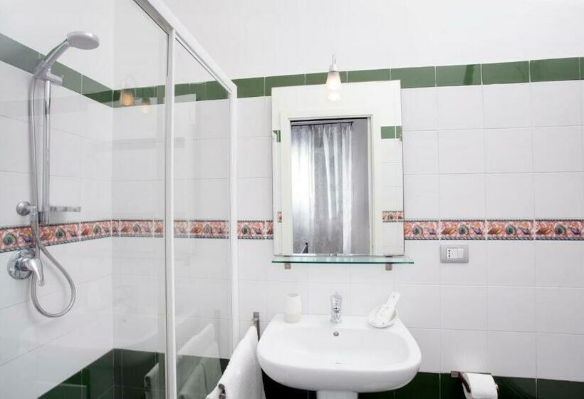 Номер Стандарт, Il Vicolo B&b