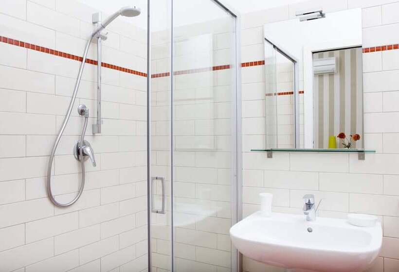 Номер Стандарт Трехместный, Il Vicolo B&b