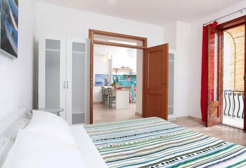 Huoneisto 2 Makuuhuonetta, Il Vicolo B&b