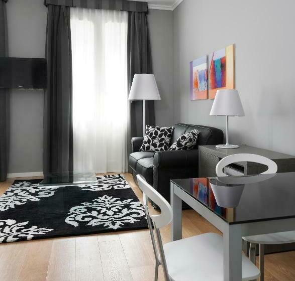 إستوديو قياسى, Palace Suite