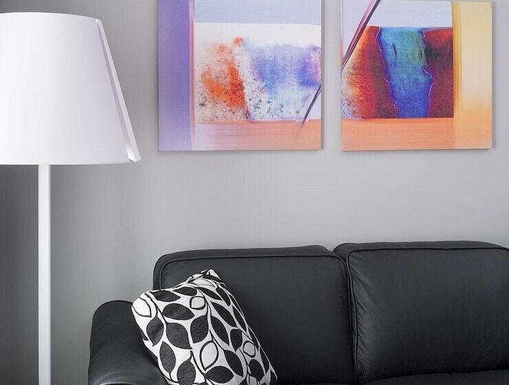 إستوديو قياسى, Palace Suite