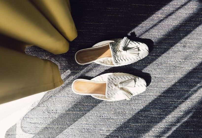 スタンダードシングルルーム, Post