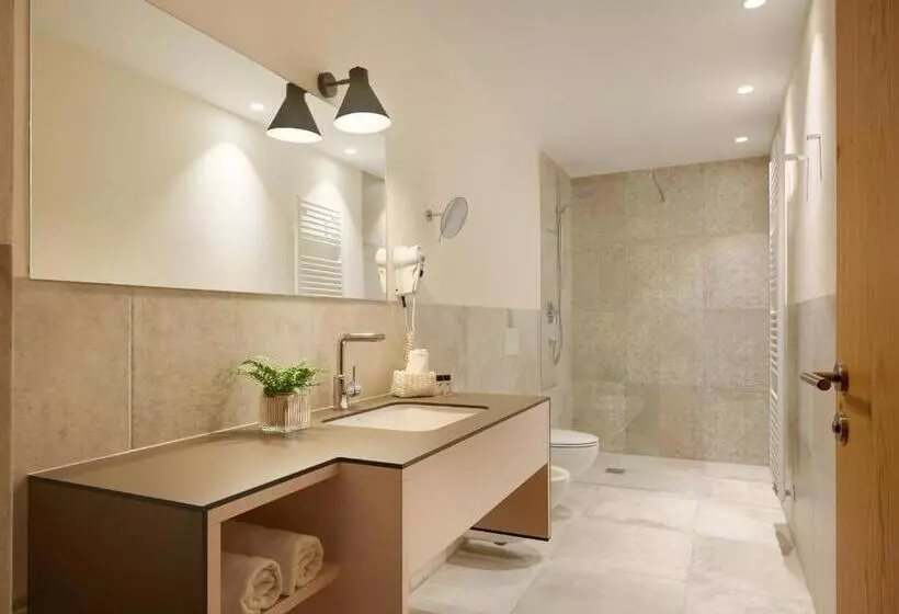 Huoneisto 1 Makuuhuone, Historic Guesthouse Bircher B&b Apartments By Sterzing