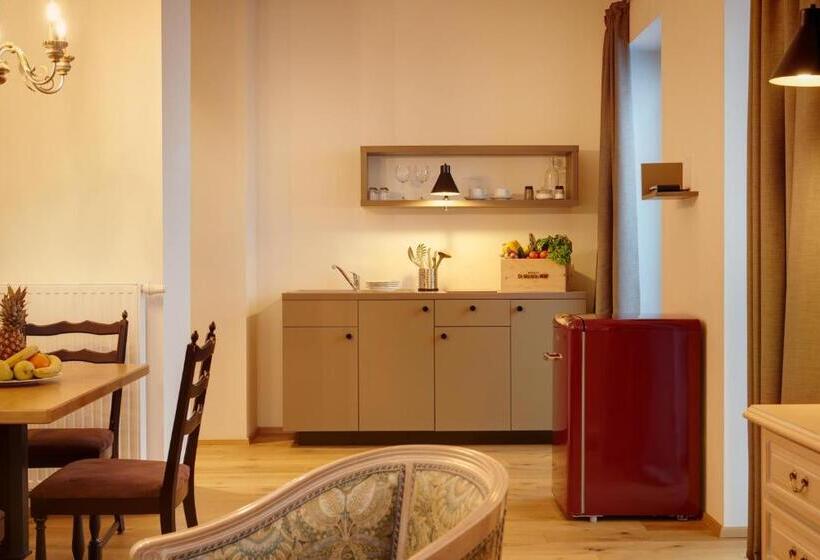 带1个卧室的豪华公寓, Historic Guesthouse Bircher B&b Apartments By Sterzing