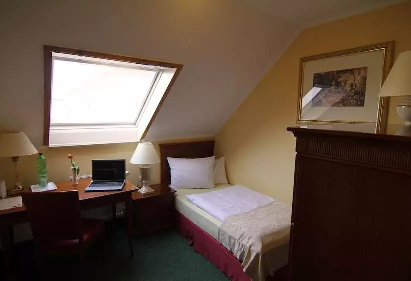 اتاق اکونومی یک تخته, Residenz Stockstadt