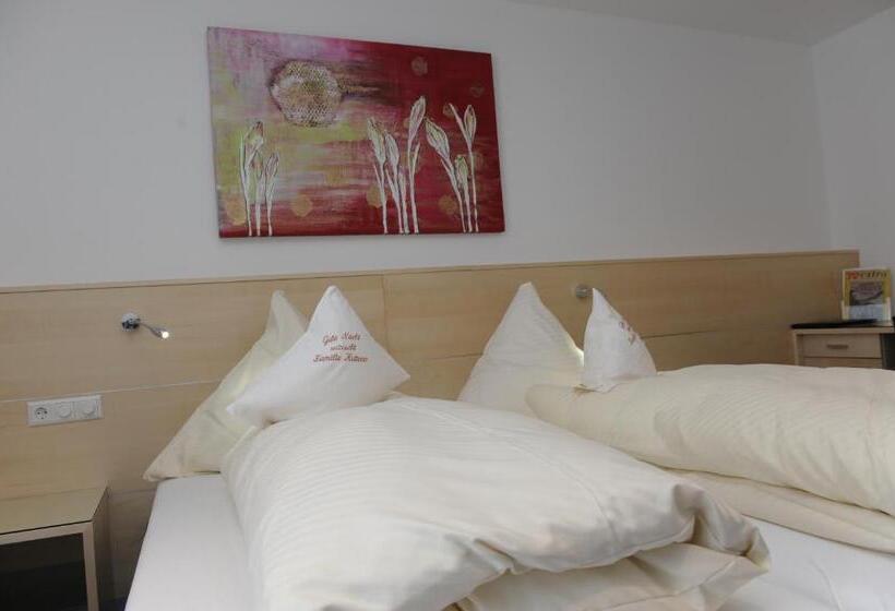 Standardrum, Restaurant Steuermann