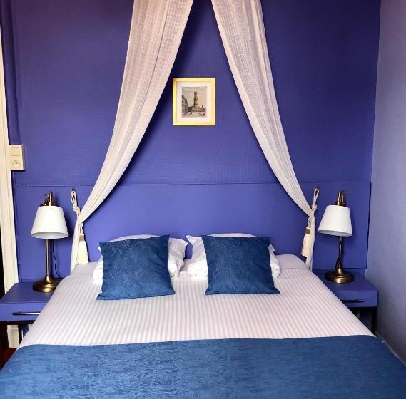 스탠다드 룸, Van Eyck