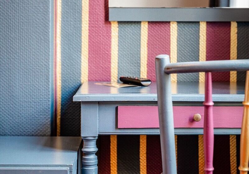 스탠다드 트리플 룸, Van Eyck