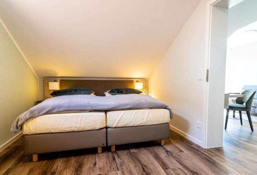 Апартаменты 1 Спальня Вид на Сад, Landhaus Silbertanne