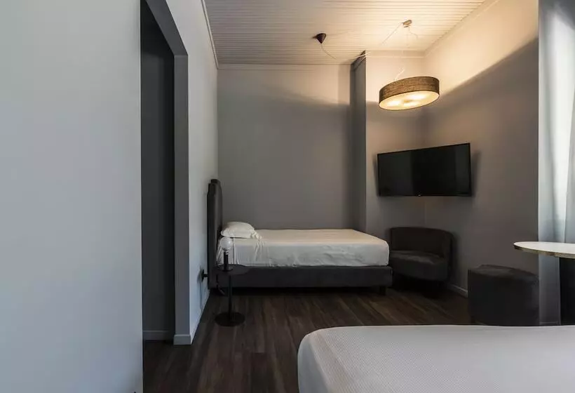 Standard Kolmen Hengen Huone, Mealba