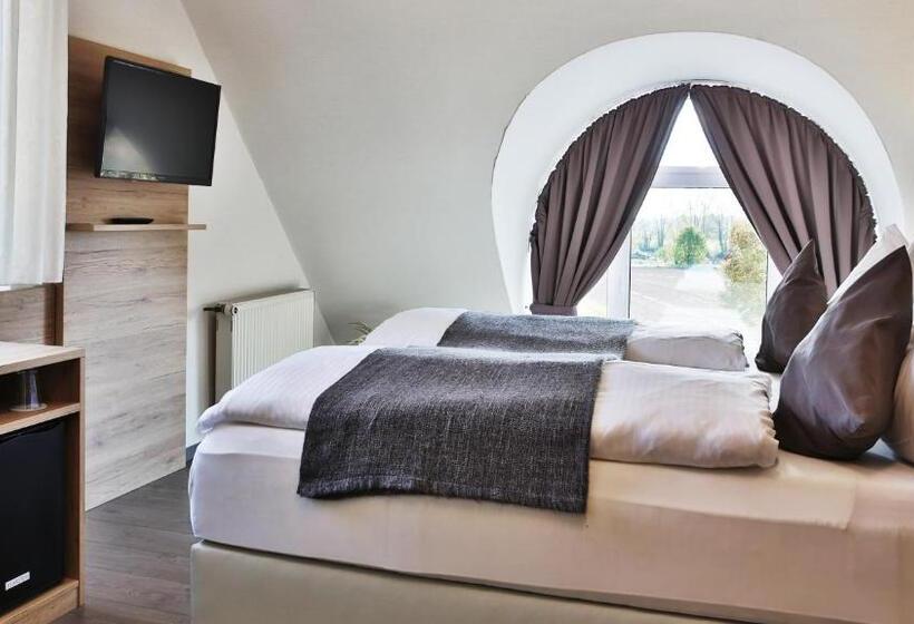 اتاق استاندارد, Bauschheimer Hof