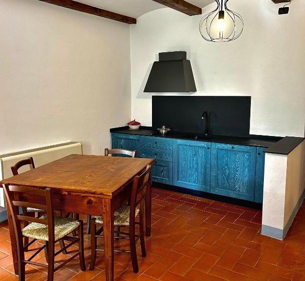 Апартаменты 1 Спальня Нижний Этаж, Villa Mucellena