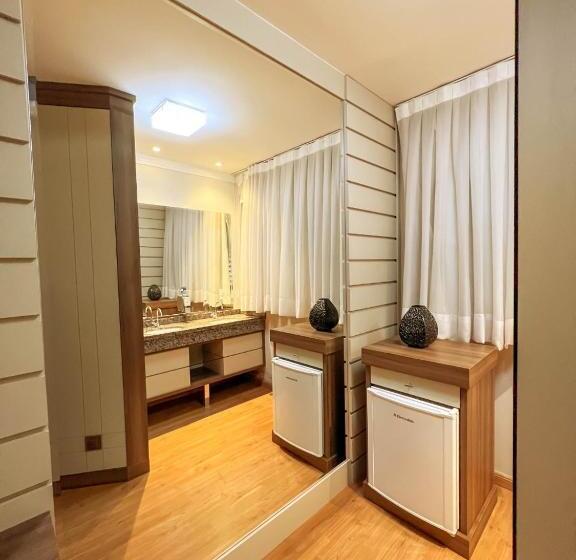 חדר סטנדרט, Goldmen Business Cianorte