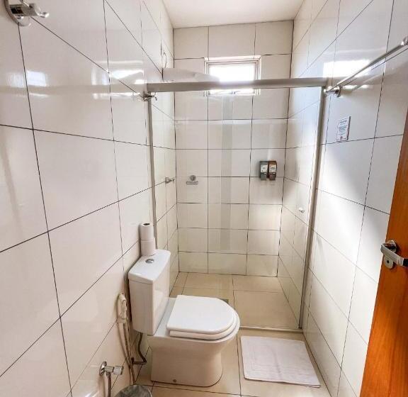 מיטת קינג בסוויטה, Goldmen Business Cianorte