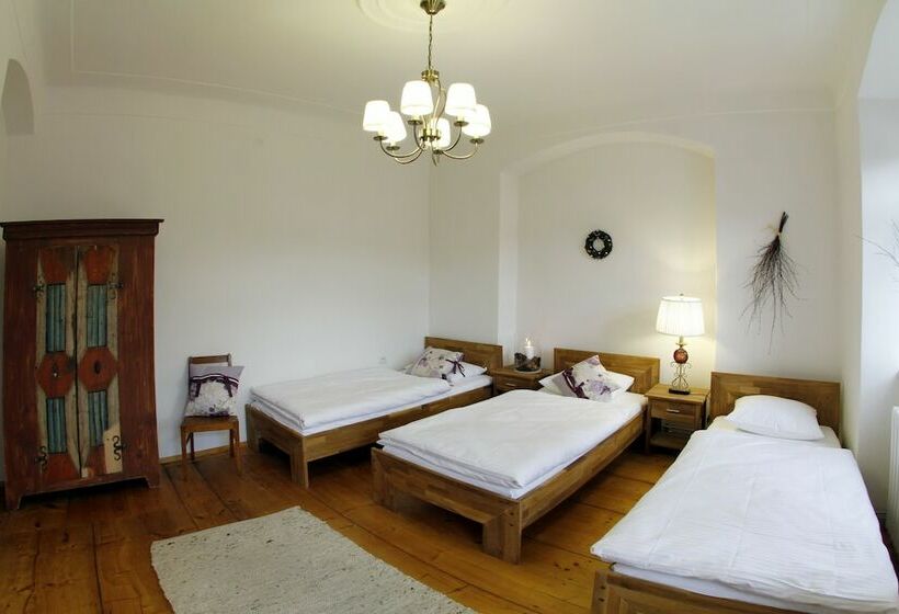 شقة أساسية غرفة واحدة, Biorezydencja