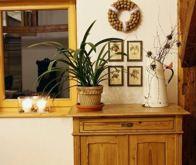 شقة أساسية غرفة واحدة, Biorezydencja