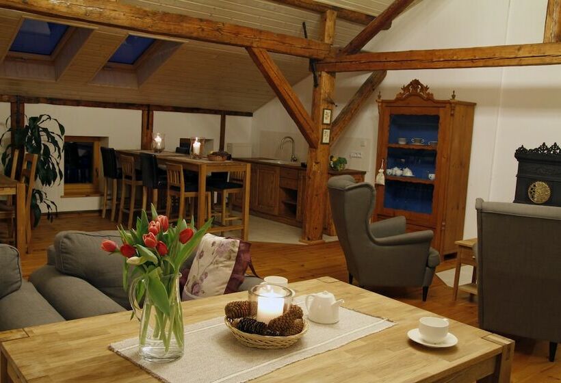 شقة أساسية غرفة واحدة, Biorezydencja