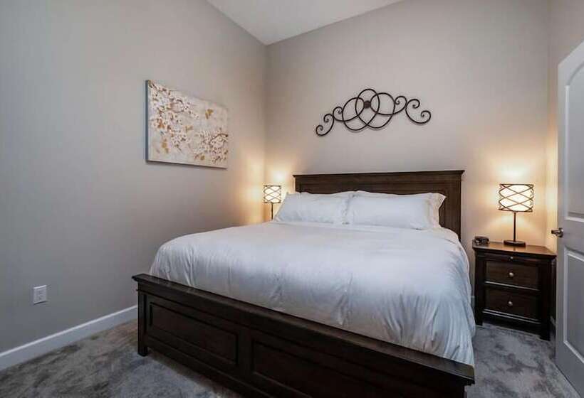 جناح ديلوكس, D Monaco Luxury Resort