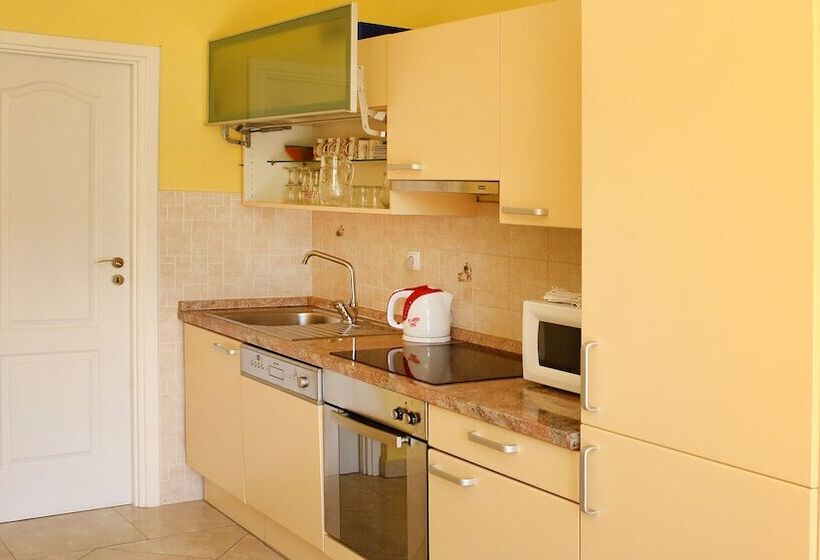 침실 2개 바다 전망 아파트, Villa Castello