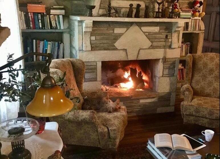 Deluxe Suite King Bed, Kamarca House