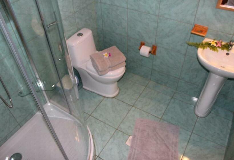 スタンダードルーム, Chez Jérôme