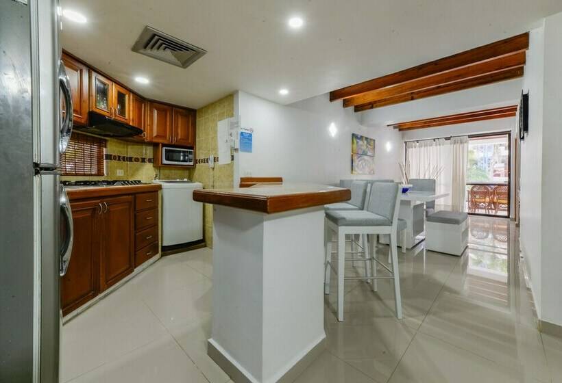 3ベッドルームアパートメント, Edificio Bay Point